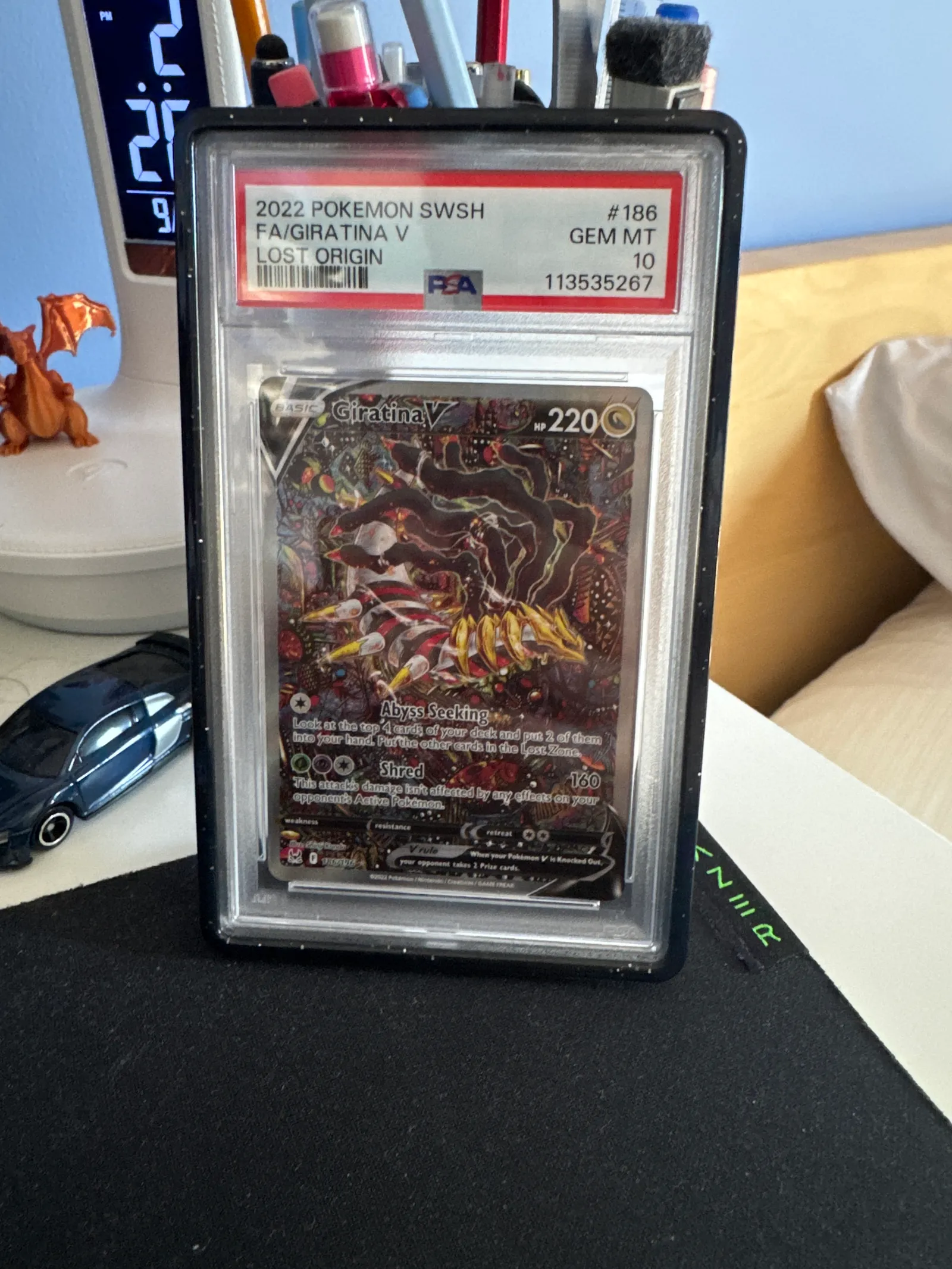 Giratina V